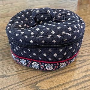 Vera Bradley Home and Away Round Travel Cosmetic Bag Black EUC
